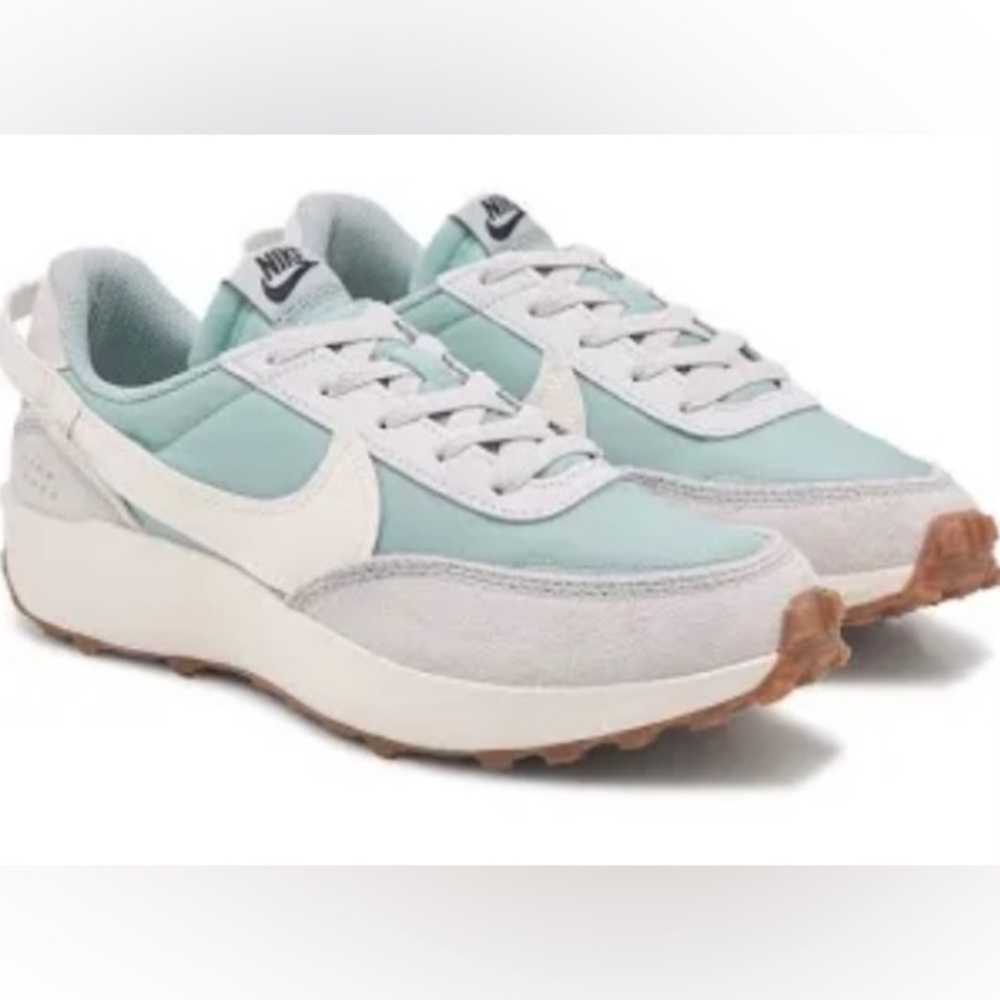 Nike Waffle Debut Green and Gray women’s size 7.5-NWT